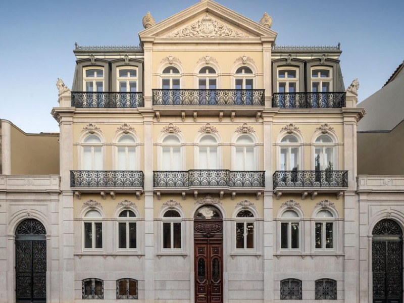 O Prémio de Reabilitação Urbana (Outubro de 2020) Ascensores do Oeste